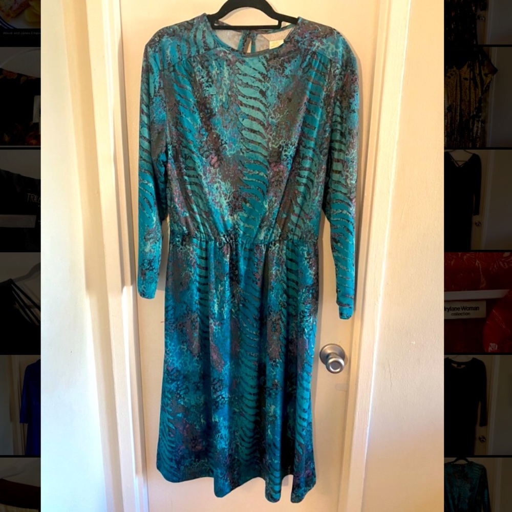 PLUS SIZE *Vintage* Dress